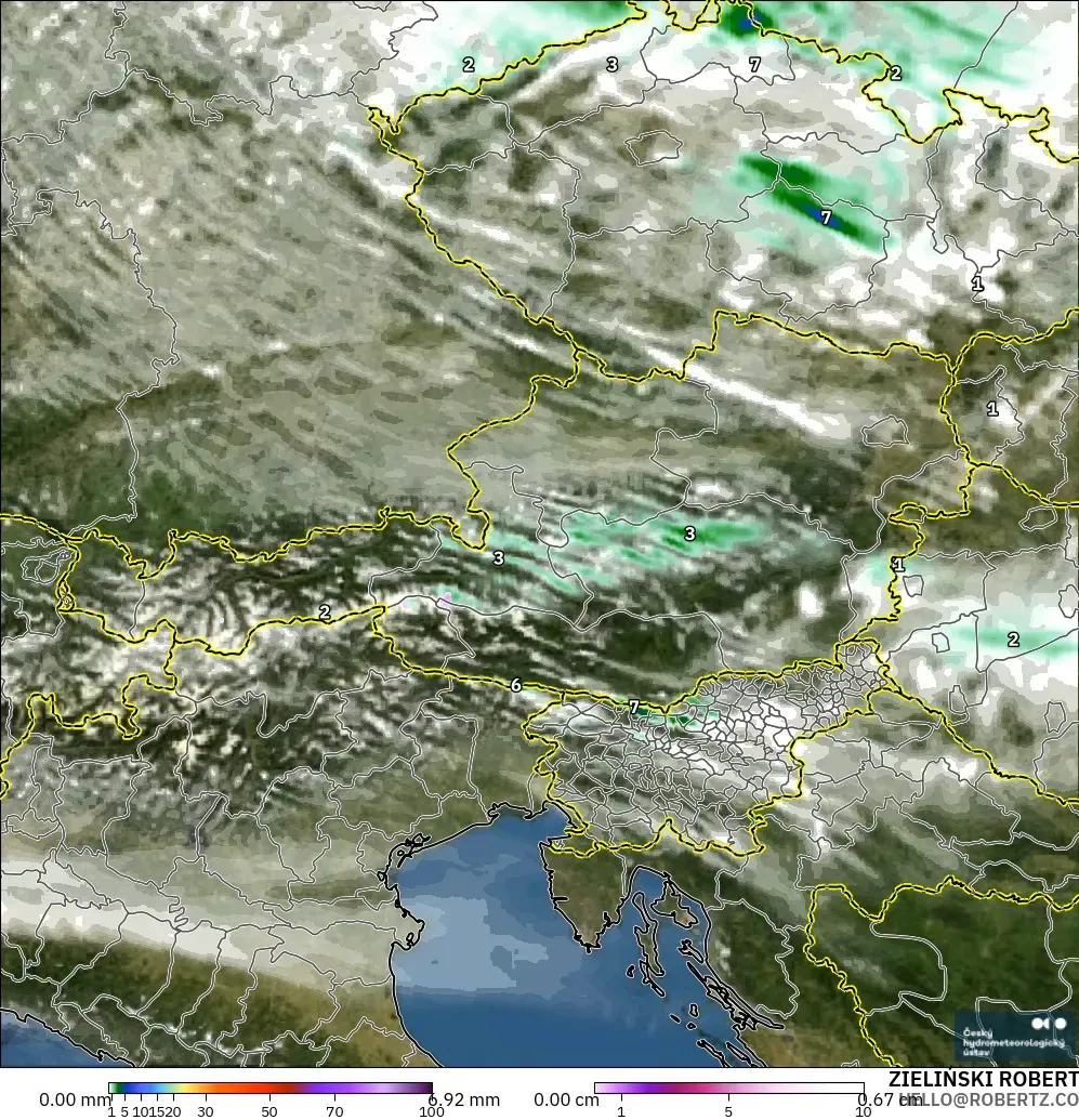 ALADIN CZ 2.3 km modelo - Austria, Precipitación, nubes y presión