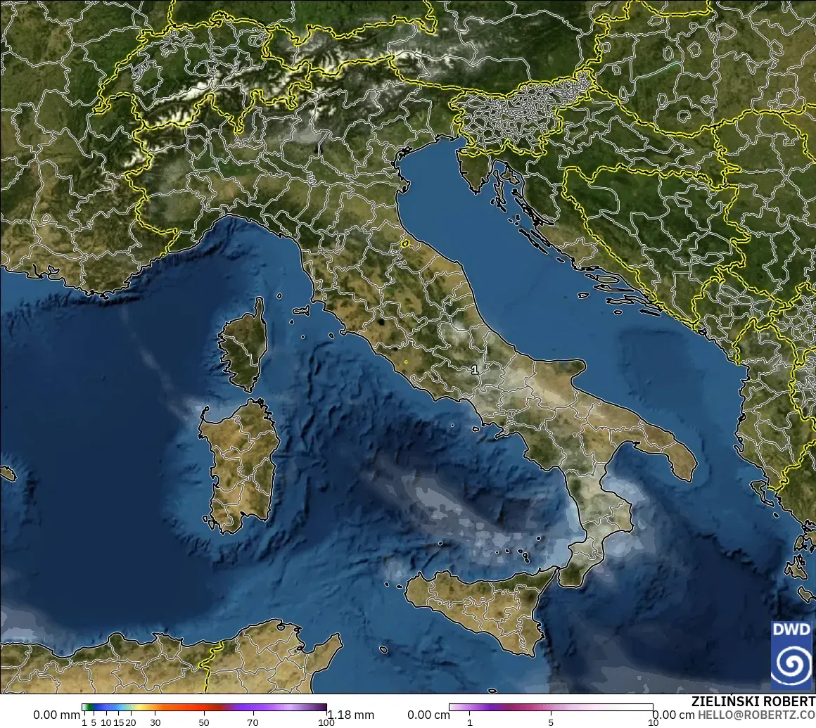 ICON modelo - Italia, Precipitación, nubes y presión