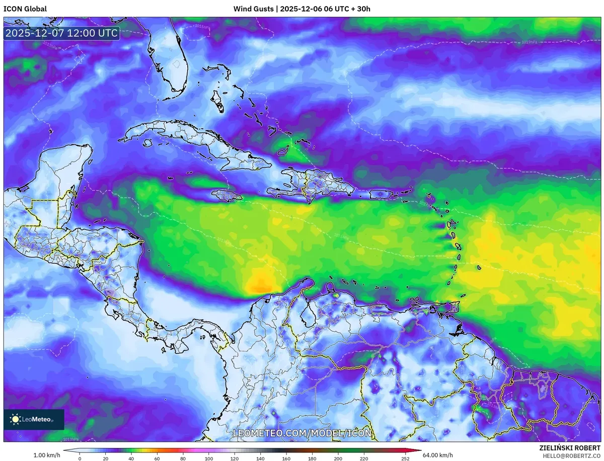 Predicción de Ráfagas de Viento Fuertes para el Domingo