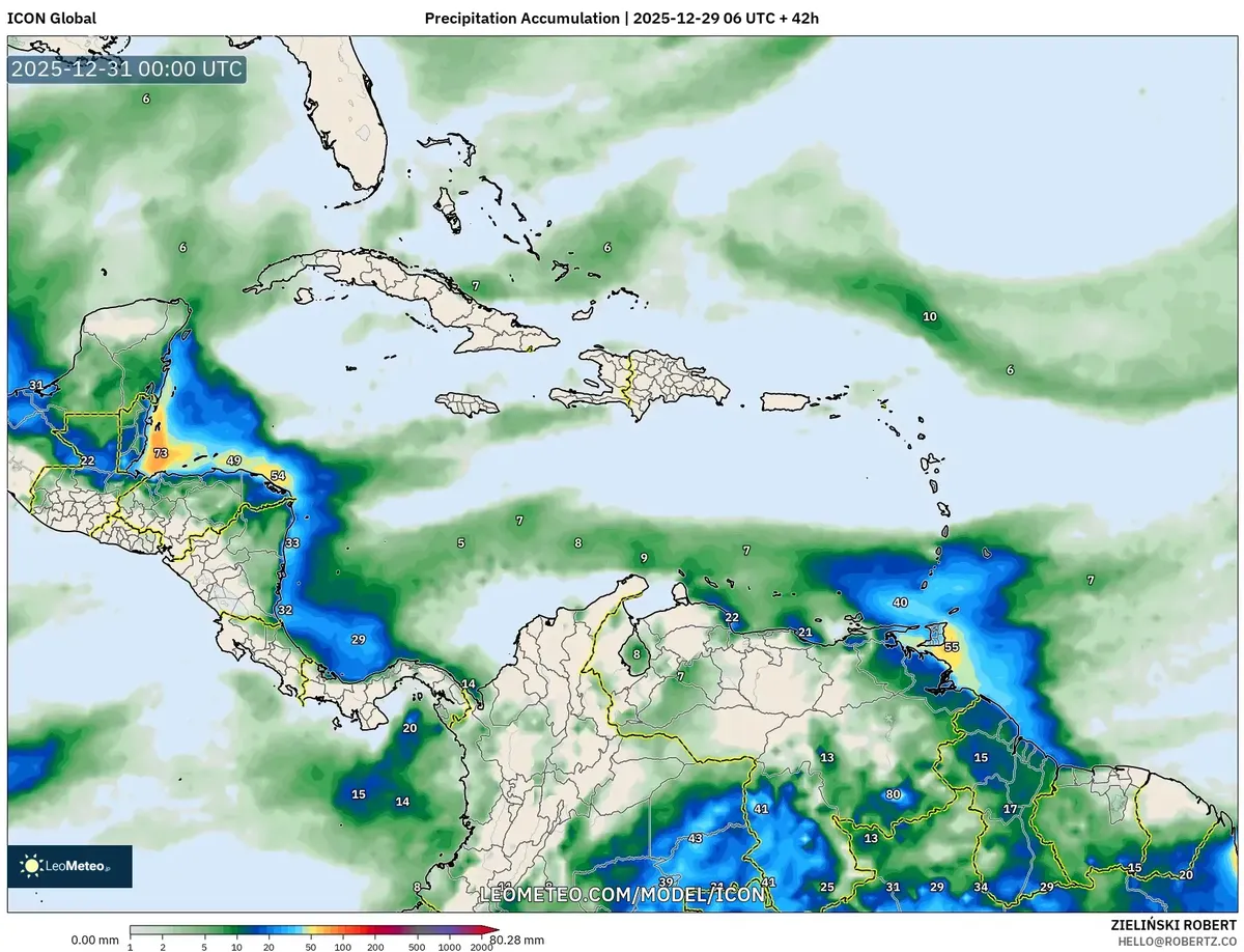 Lluvia de la tarde alcanzando su punto máximo en Cartago el 30 de dic 2025