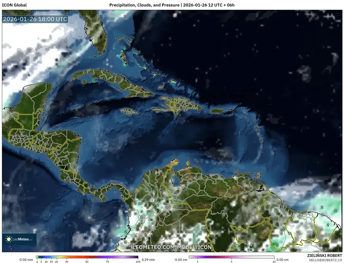 Nubes y precipitación al mediodía del 26 de enero de 2026