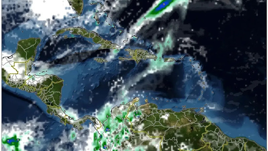 1 de febrero de 2026 Cielos Empapados: Fuertes Lluvias Inundan el Valle Central, Temperaturas Suaves Alcanzan los 22°C